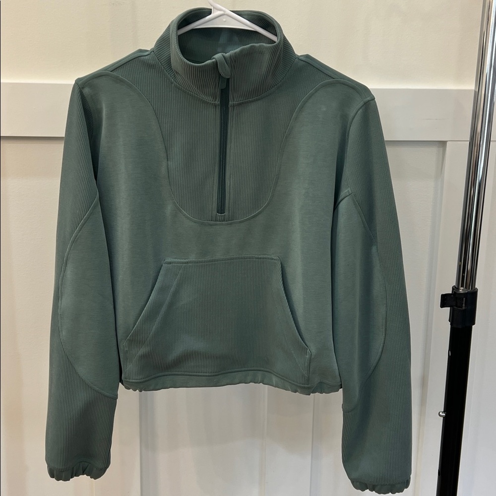 Lululemon half zip sweatshirt - Picture 10 of 12